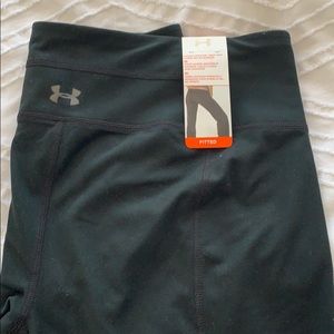 Under Armour || Studio Crop Legging
